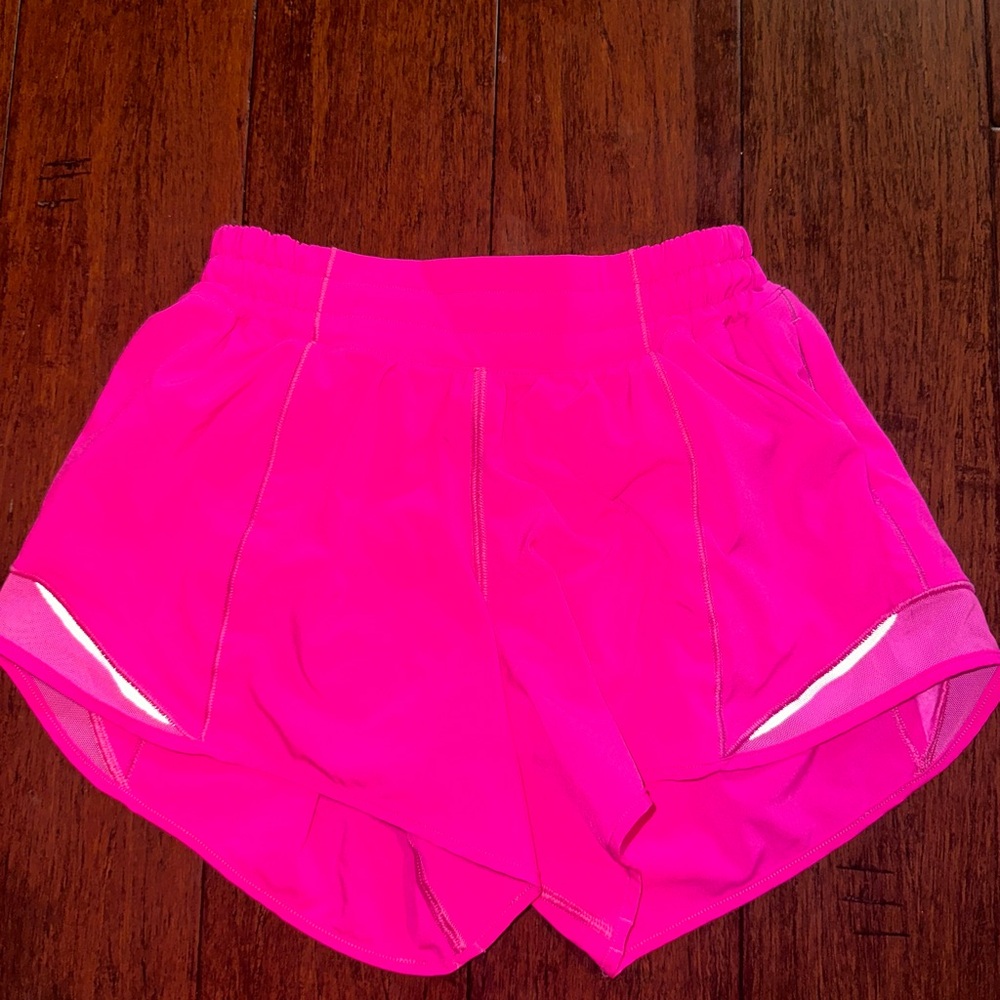 Hot pink Lululemon shorts!